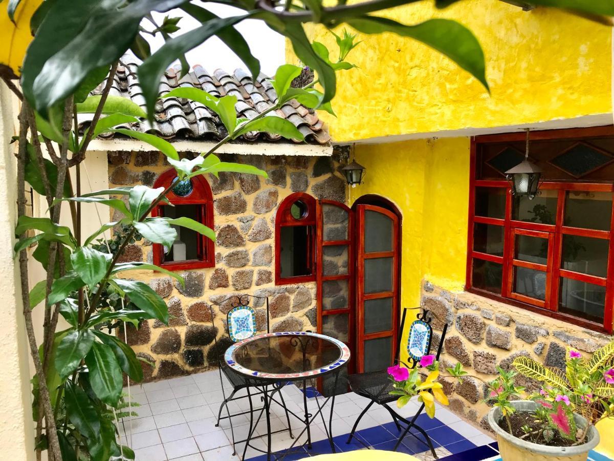 Casa Del Lago Lodging House Puerto Ayora  Extérieur photo