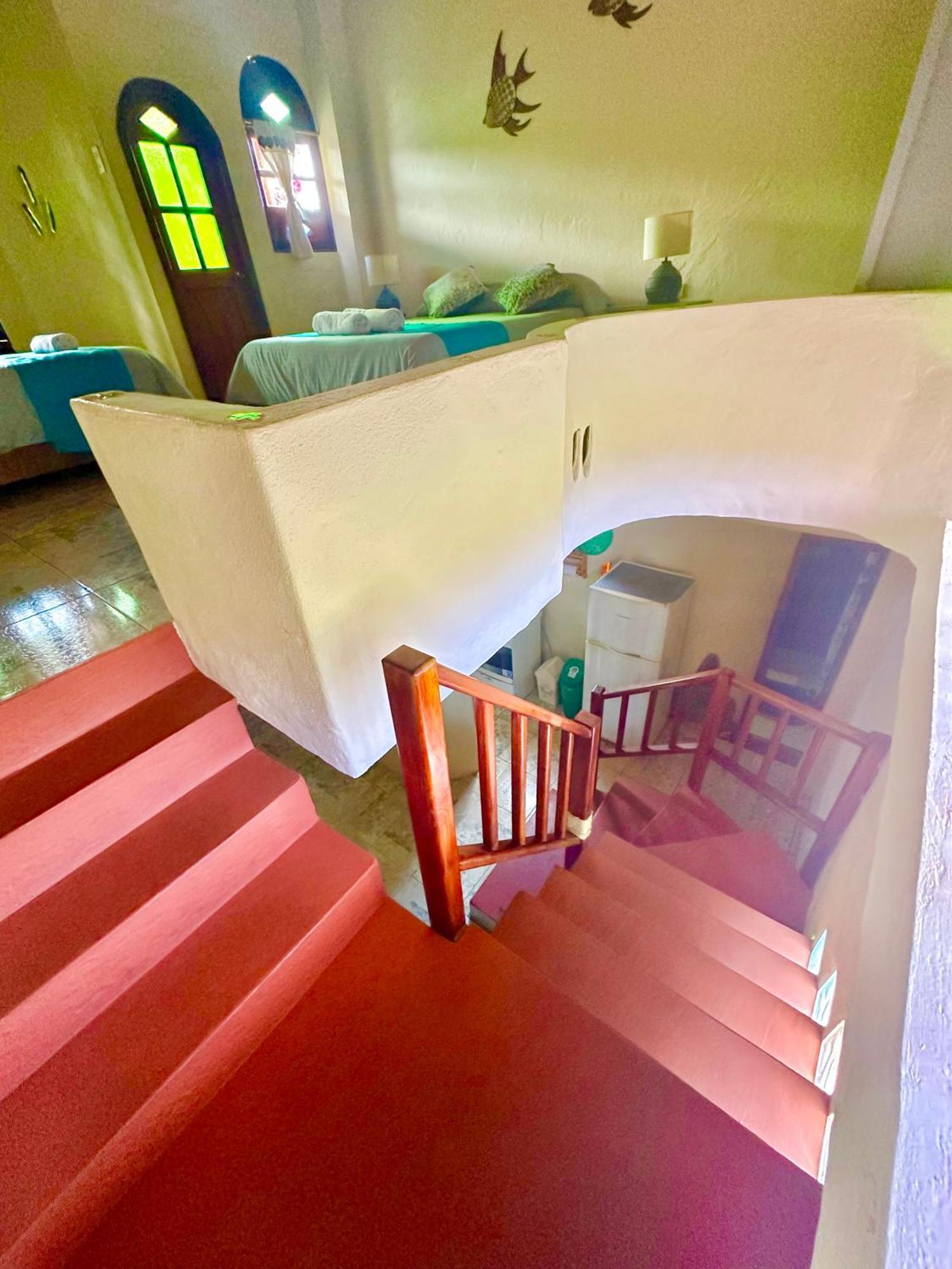 Casa Del Lago Lodging House Puerto Ayora  Extérieur photo