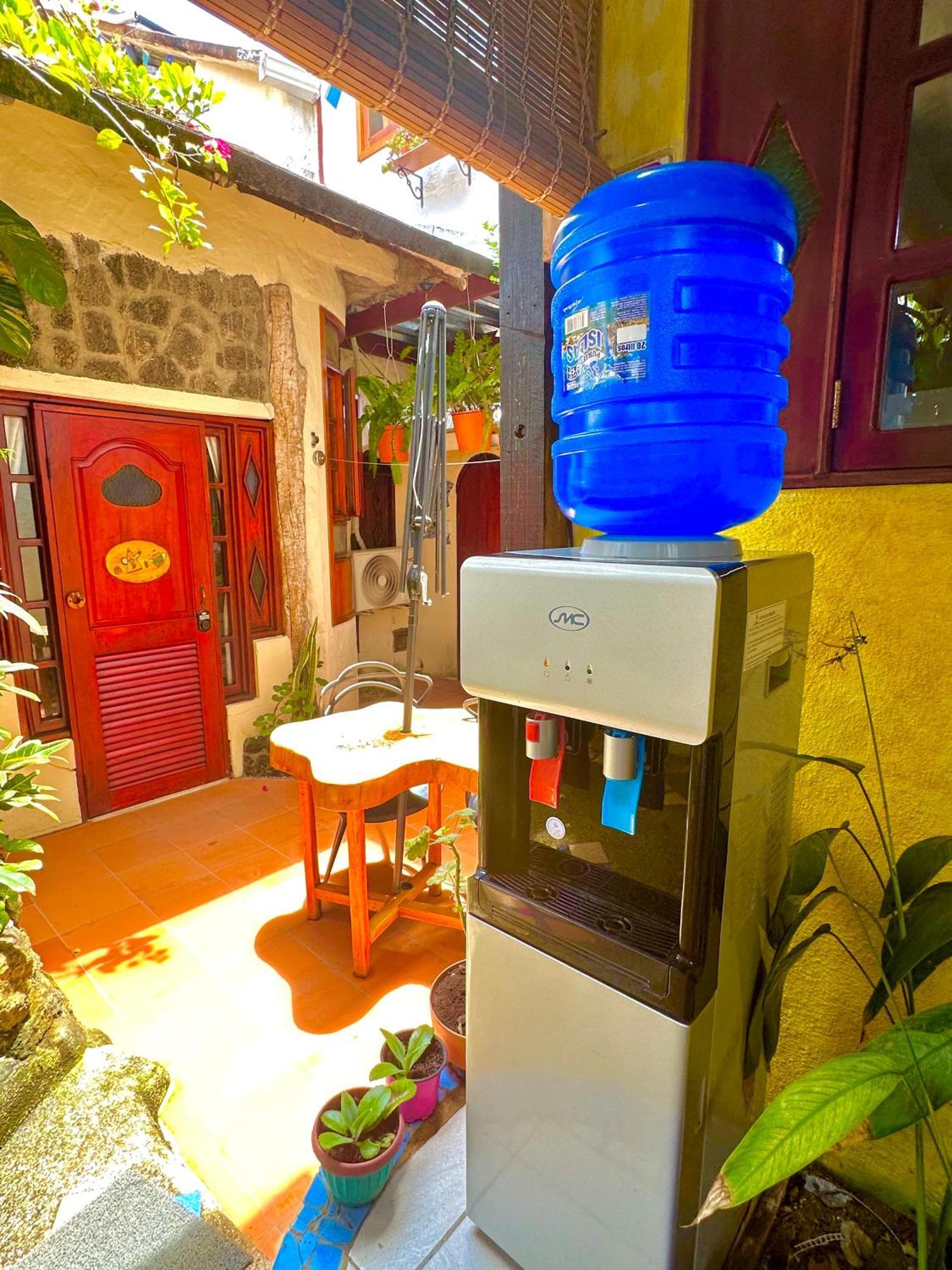 Casa Del Lago Lodging House Puerto Ayora  Extérieur photo