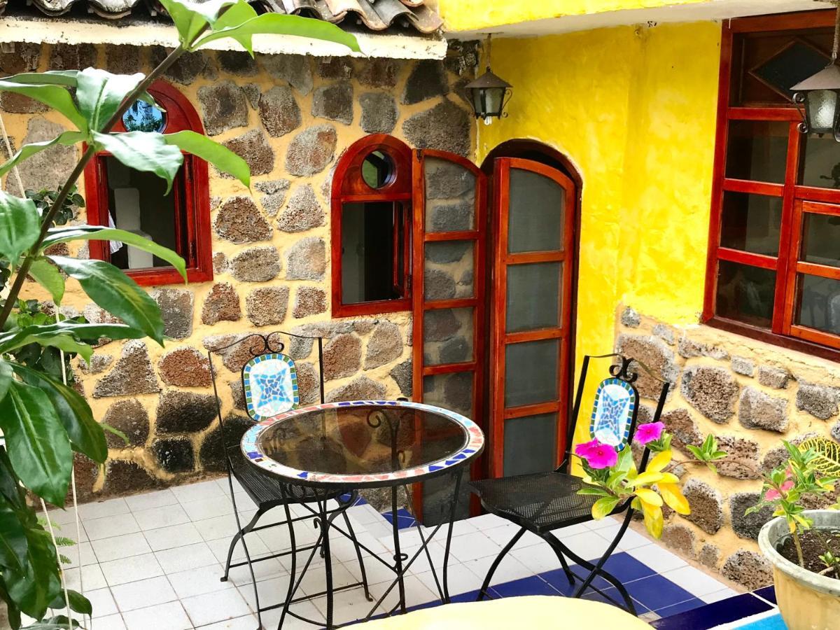 Casa Del Lago Lodging House Puerto Ayora  Extérieur photo